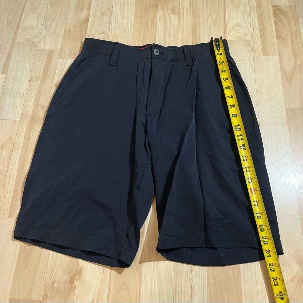 Under Armour Men's Size 32R Golf Match Play Shorts Black